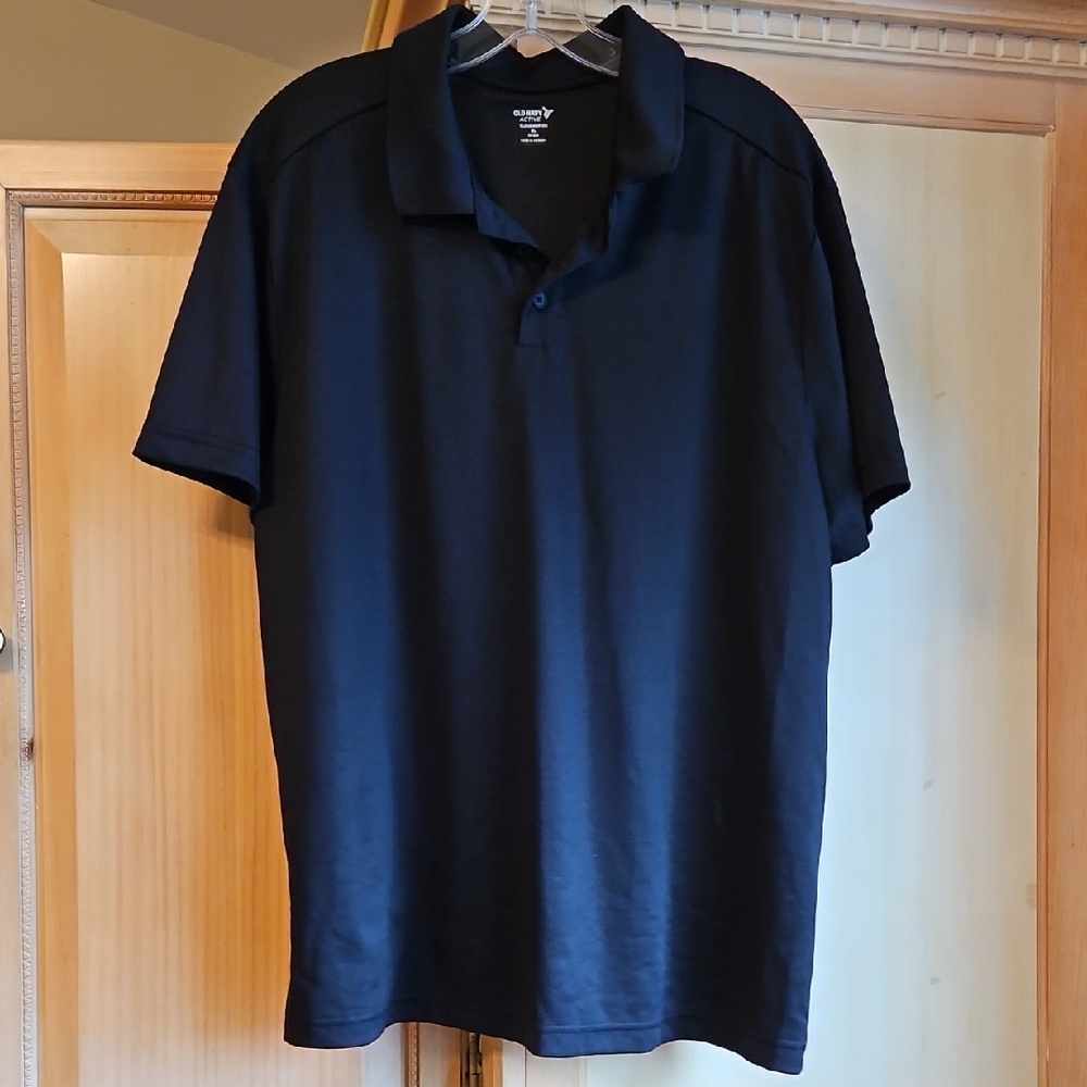 🌟Old Navy Men's Dark Polo Shirt🌟